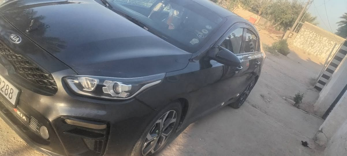 فورتي موديل 20 البنيد نبدل فقط والباقي كفاله سياره جديده مابيها نقص برغي رقم بغداد
سعرها 125 كربلاء طويريج ***********
