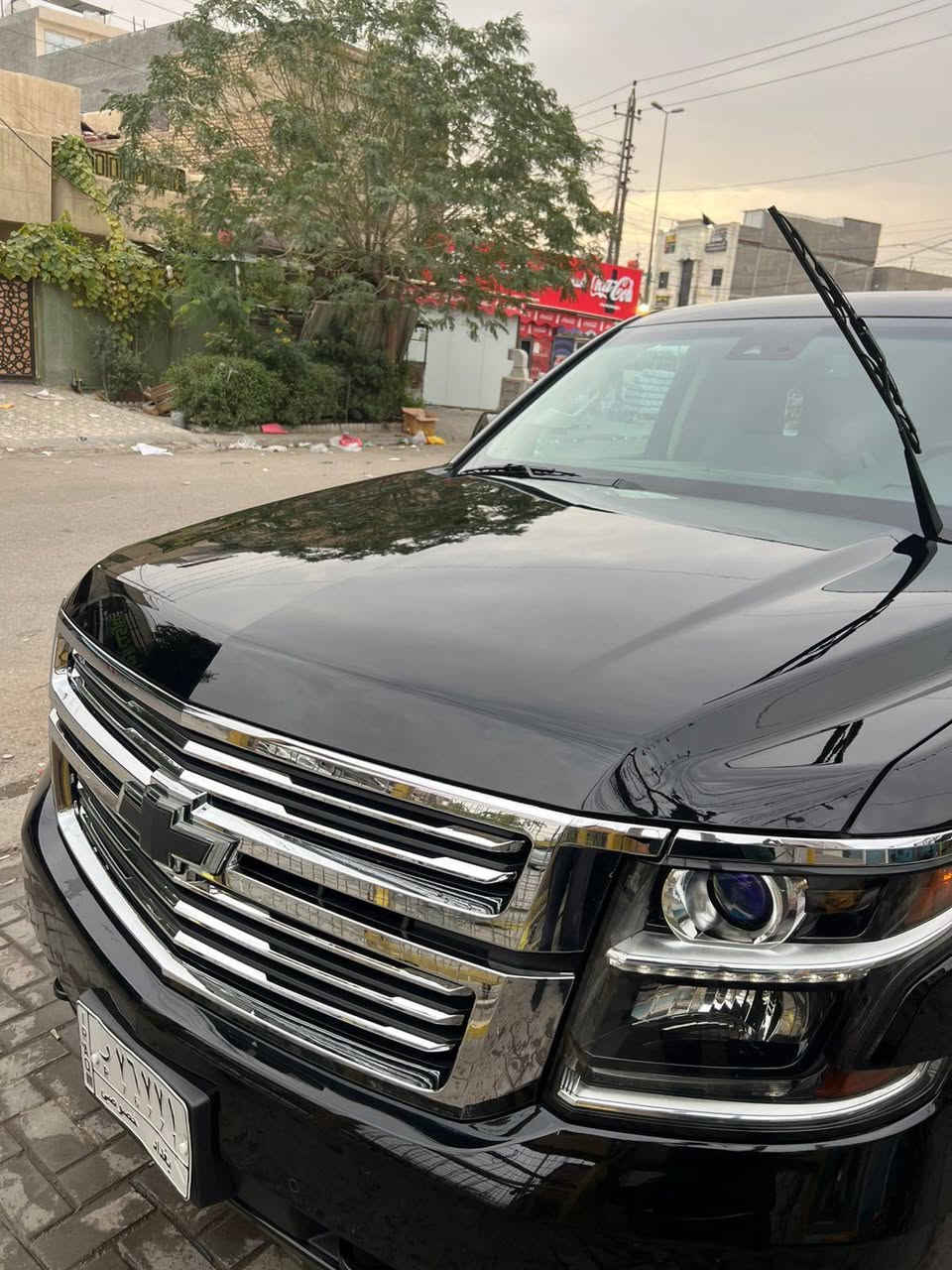 تاهو موديل 2017 ماشية 9000 فقط فئة LT
السيارة فول vip مقاعد مساج مسند طعام شاشات عدد 2 تلفون داخلي صانعه قهوة والعديد من المواصفات المميزة 
سيارة روووعة وكشخة وسعرها مناسب 

للتواصل واتساب او اتصال 
***********
