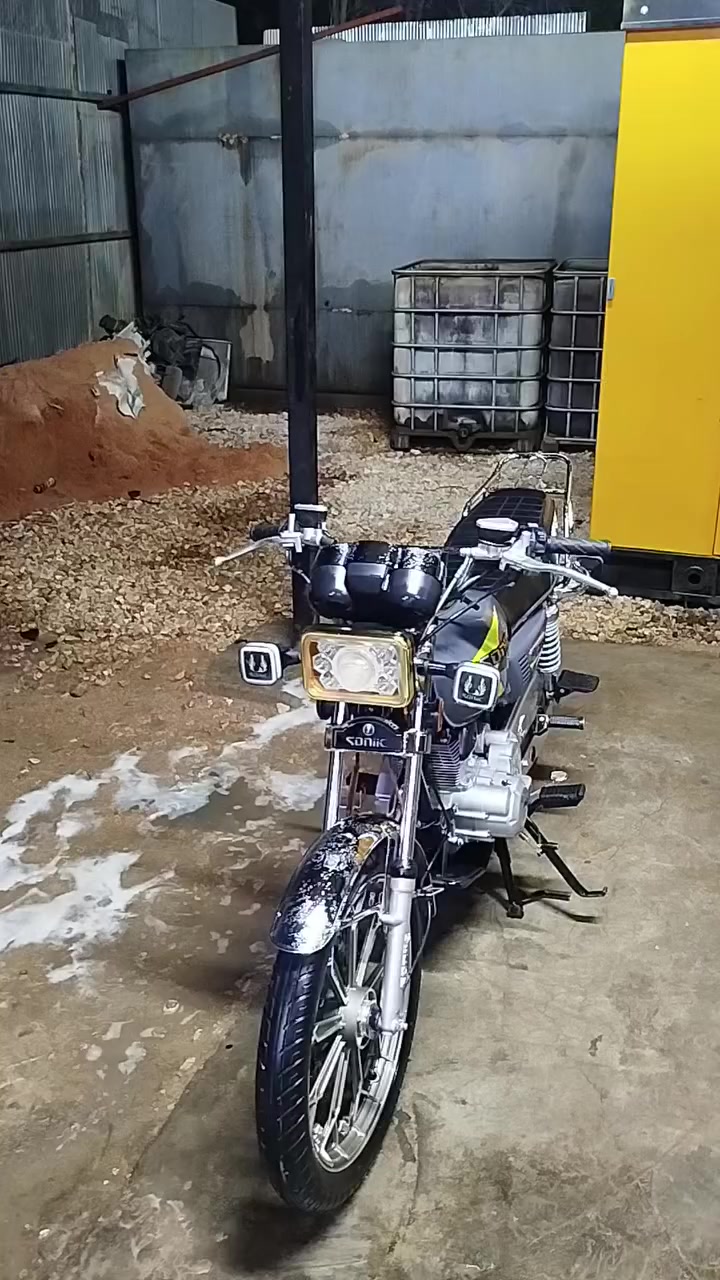 سلام عليكم للبيع 5 كير سونك اوراق أصولي وكيلهه حسين العارضي تعمير 2026 شرط تجي أو تفحص إذا مو تعميرتهه وضع الشركه تاخضهه بلاش كهربائيات كلهه شغاله سلعه اومعدل محرك بلاد مامفتوح او عل فحص كلج عنبار دكس امامي سلف هندر شغال شاشه تحكم مكاني نجف حي الانصار السعر مليون اوبيهه مجال


**إذا كنت صاحب هذا الإعلان وتريد حذفه لأي سبب، رجاءا أرسل رسالة إلى الدعم الفني**