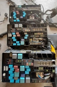 قاعدة افيوزات اصلي تفصيخ أمريكي للاستفسار واتساب توصيل موجود ٠٧٧١٢٠٥٧٢...