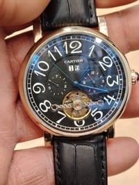 ساعات رجاليه للحجز والاستفسار راسل الخاص او دز الصورة الى رقم واتساب ٠...