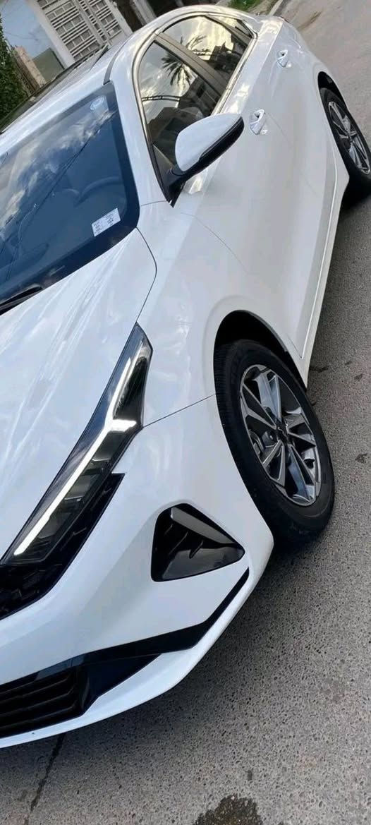 كيا k3 موديل 24 ماشيه 19 طخت صار بيه صبغ
جاملغ خلفي عكس سائق وباب خلفي وباب امامي كلير  بغداد باسمي بيع او مراوس حسب القناعه
***********
