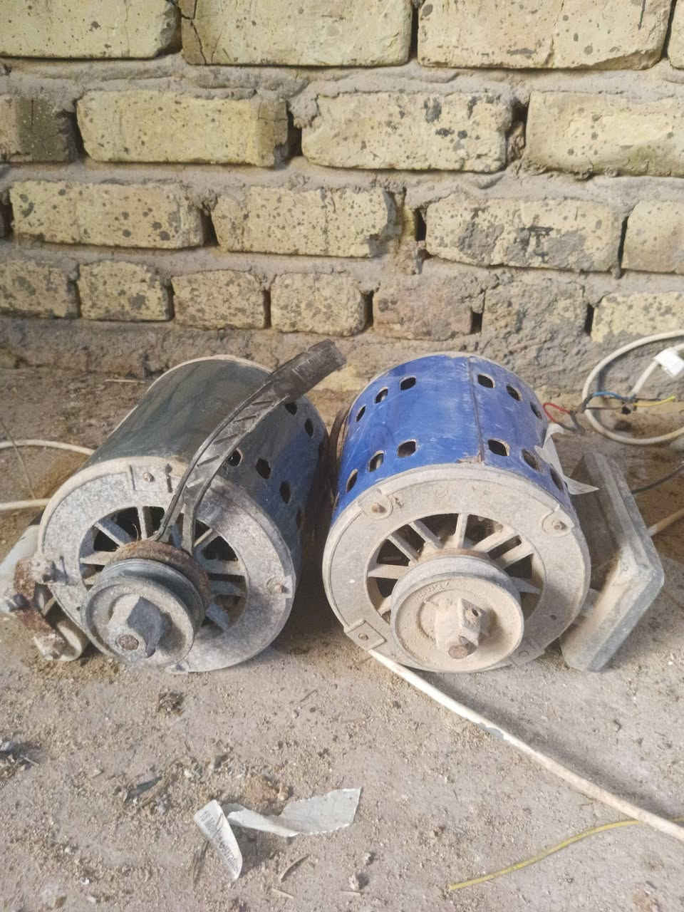 من رخصت مدير الكروب متاح ماطورات مبرده عدد ثنين نوعيه زينه شغالات مكان كربلاء طوريج ***********
