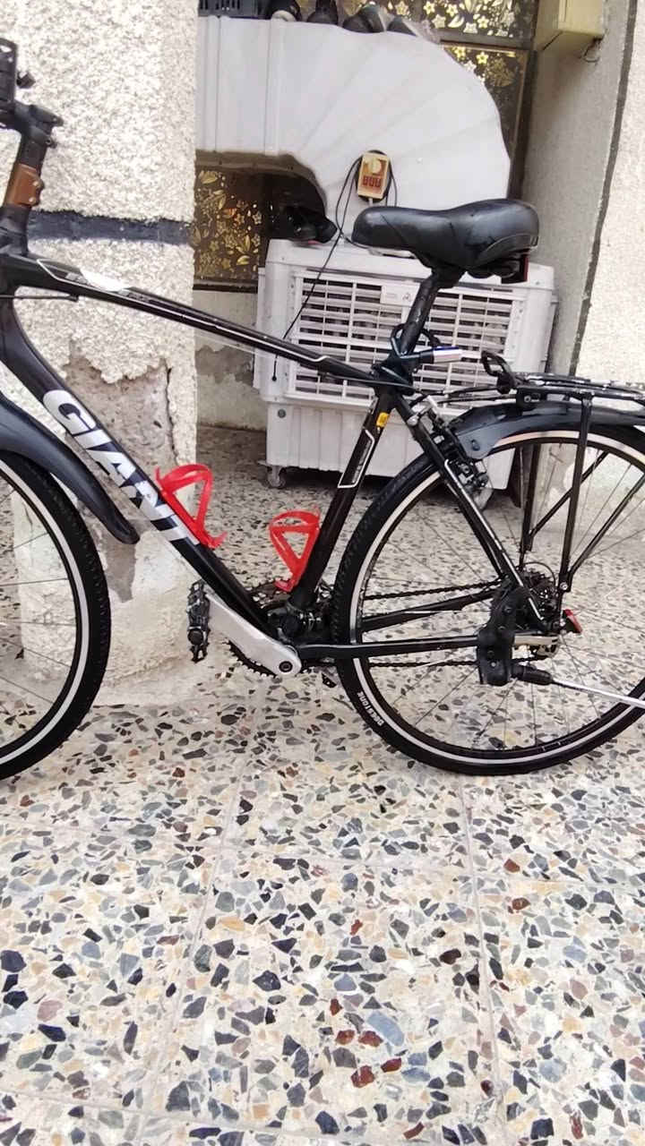 السلام عليكم
بايك للبيع جاينت غني عن التعريف حجم 28 M 

السعر قفل 150 مكاني بغداد


**إذا كنت صاحب هذا الإعلان وتريد حذفه لأي سبب، رجاءا أرسل رسالة إلى الدعم الفني**