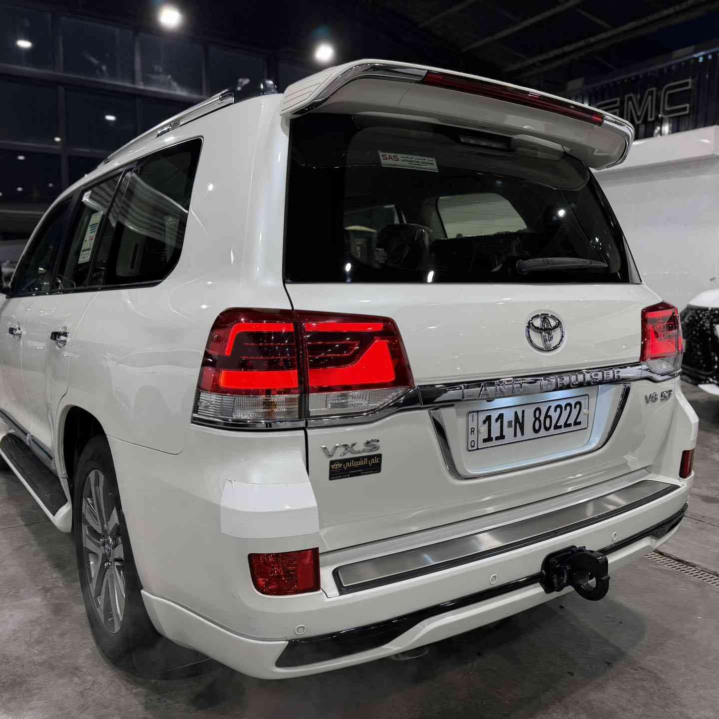 � تويوتا لاندكروزر 2016 – VX.S | وكالة SAS
✨ فول مواصفات × نظافة وكالة × استخدام راقي
💥 محرك 5700cc V8 – أداء قوي وثابت
🔸 جكات هيدروليك أصلية
🔸 أربع كاميرات رؤية كاملة
🔸 شاشة وسطية – فتحة سقف – تبريد كراسي – ثلاجة – أنظمة أمان متقدمة

📄 وكالة SAS – جاهزة للتمليك

📍 متوفرة حالياً لدى شركة علي الشيباني لتجارة السيارات
📞 *********** -***********
📍 بغداد – الكاظمية – جكوك قرب مرور الكاظمية

🚨 اللاند الحقيقي… موجود وهنا مكانه!
