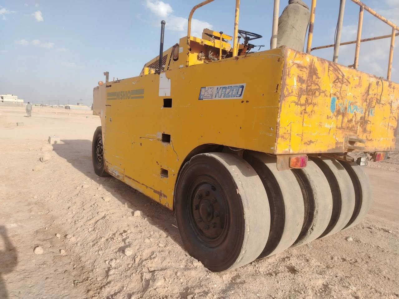 حادله كاوسكي مكفوله كله على بلاد أدوات في البصرة السعر ٧٥ وبيها مجال ***********
