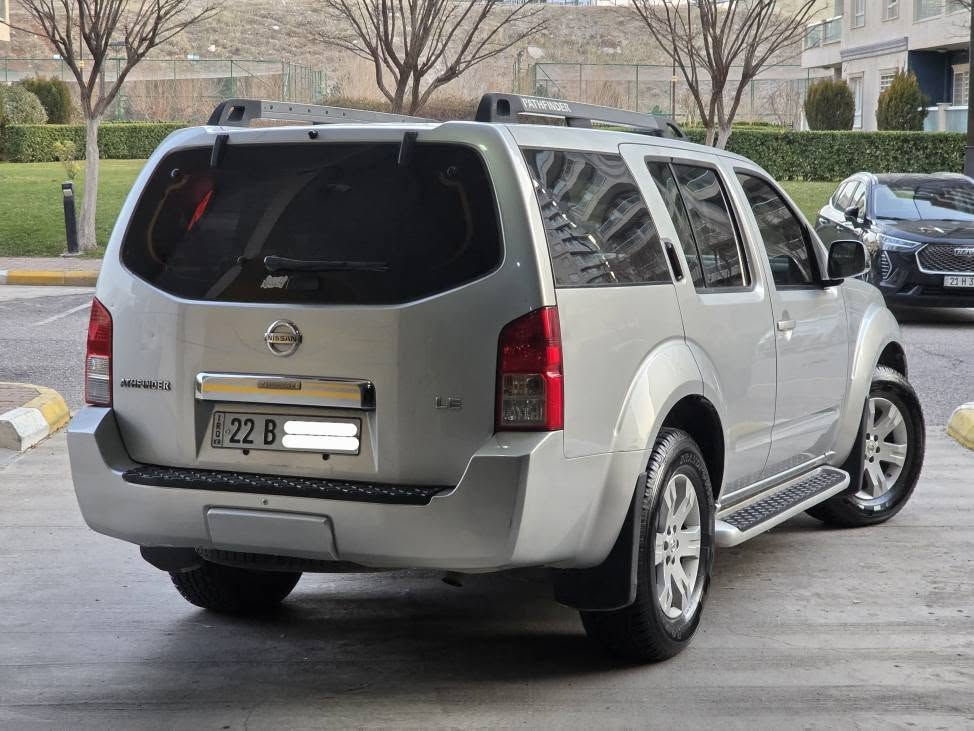 نیسان پاسفایندەر  ٢٠٠٧  خلیجی LE فول مواسەفات ئۆتۆماتیک دەبڵ ئەکسل ABS سڵاید سوکان ڤۆلیۆم تەحدیدسرعە کوشن میمۆری جلدوکارەباوهیتەرفۆڕمیکا سێ ڕیزکوشن تەبریدمەرکەزی سەنەوی تا ٢٠٣٠ تازەیە [ یەک چەمەلەخی پێشەوەی سەکن بۆیاخە هیچ دەعمولێدراوی نییە تۆزێ وردەشوختی هەیە ] مەکینەی نه کراوەتەوە گێڕومەکینەوتەحویل وغەرامە بەشەرت سیعری 💰 ١٠٤ 💰 گەڵاومعامەلەیەکی زۆرکەم...لەسلێمانیم گەڕەکی ڕاپەڕین...
☎️ *********** ☎️ *********** ☎️ السليمانية, العراق
