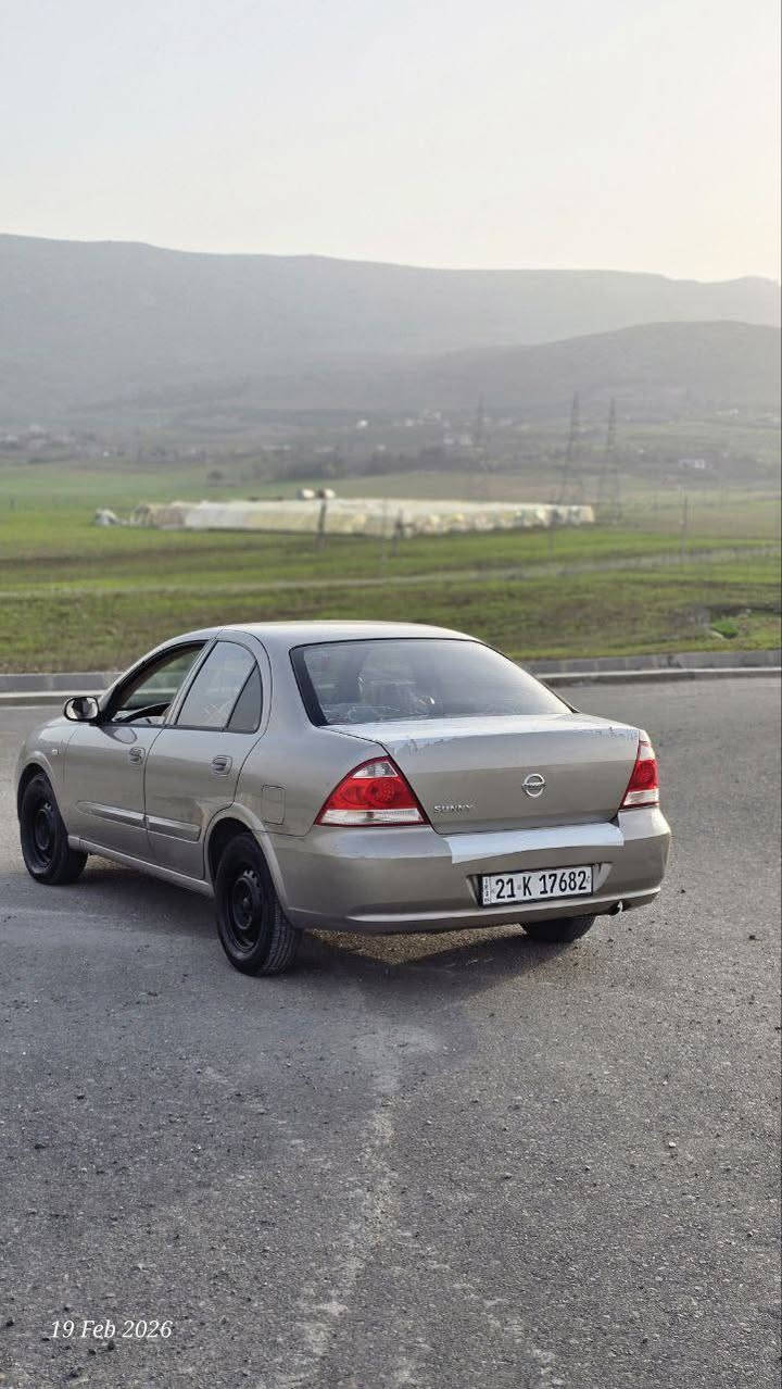 نیسان سەنی کۆری
مۆدێل 2010
گێڕ عادی
دوو جام کارەبا
بێمەسرەف و هەموو گیانی مەزبووت 
سەنەوی تا کۆتای 2027 تازەییە
 بێ بۆیاخ
هیچ کاڵبوونەوەی نییە سەیارەکە زۆر جوان و ڕێک و پێکە 
بێ دەعم 
یەک بست ساردی هەیە
سیعر 84 گەڵاو مەجالێکی کەم
لە سلێمانیم

*********** ڤایبەر و واتس ئەپی لەسەرە السليمانية, العراق
