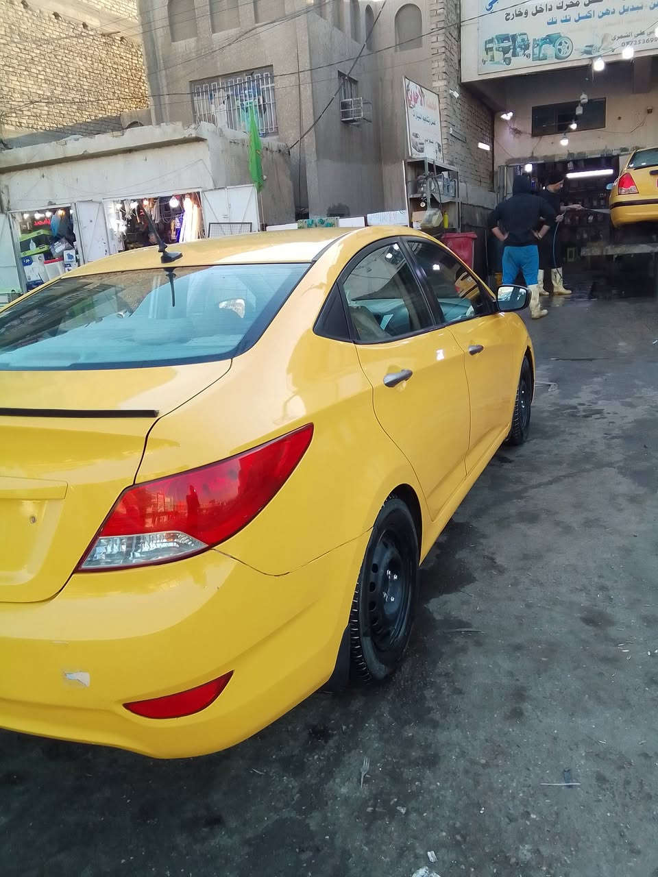 السلام عليكم اكسنت للبيع 2014وارد امريكي احدثها جاملغ وطخة بالباب بالعراق سيارة ليبل واحد ماعدا الجاملغ الأيسر  سيارة ماشية 85 رقم بغداد انكليزي المكان بغداد الشعب رقم الهاتف ***********السعر88
