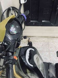 موطور شحن الاخوين النسر الذهبي للبيع  نظيف وشغال وبطارياته على الفحص  ...