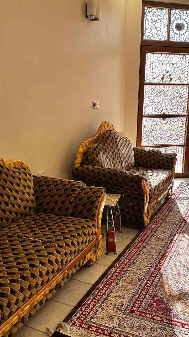 تخم ١٢ مقعد للبيع (بدون طبلات)

صناعة تركية

٨٠٠ الف دينار عراقي

للتواصل الاتصال: 

0781 949 9111
