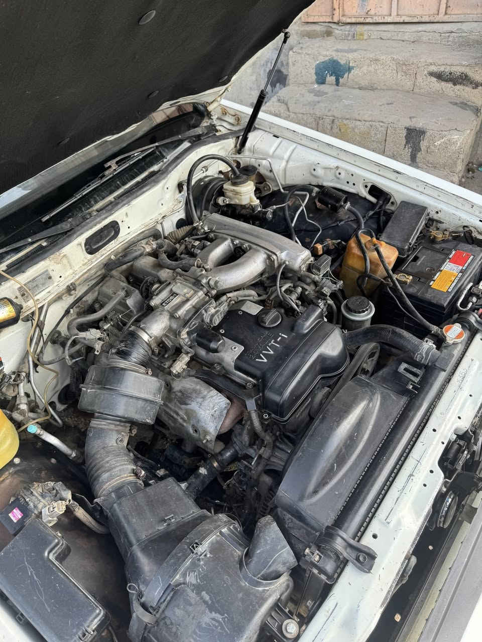 للبيع سوبر موديل 84 كير ومحرك بطة 2.5 رقم كركوك انكليزي السيارة باسمي سنوية جديدة لل2030 بدون ضربة وبدون خياس فقط قطعتين مصبوغ للجمالية( جاملغ الخلفي طرف السكن+ جاملغ امامي طرف السايق )   الدعاميات  بلادية  ما مصبوغة . سيارة كهربائيتها كلها شغال غرفتها ع وضع الشركة وتبريد شغال حدادية جديد وطخم تاير  جديد   السيارة حلوه وناعمة الى درجة مكان السيارة كركوك الشراي يخابر ويدلل 
***********
