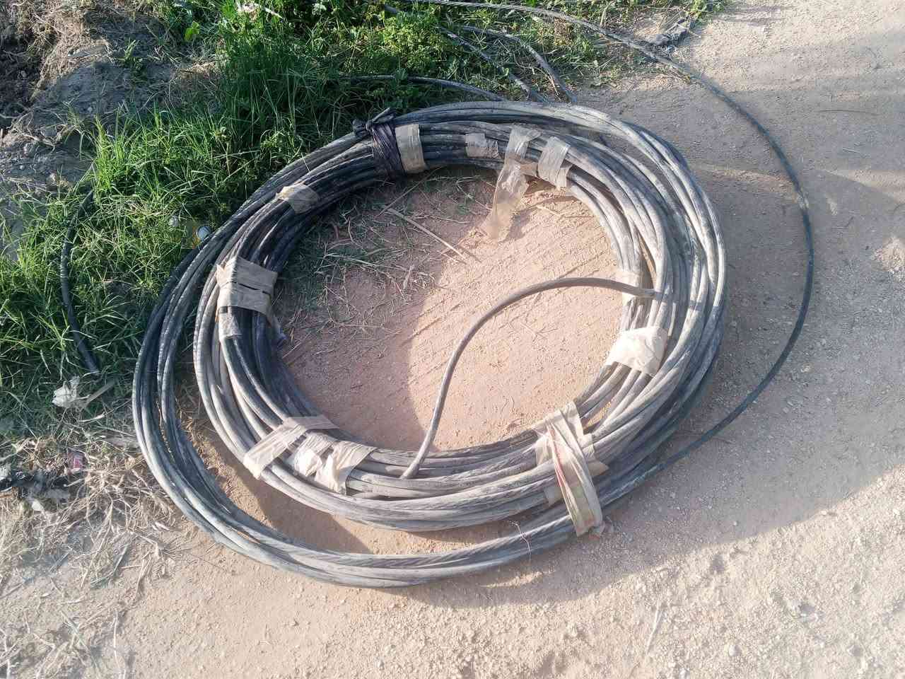 كيبل 4×120 الطول 53 في كربلاء للتواصل ***********
