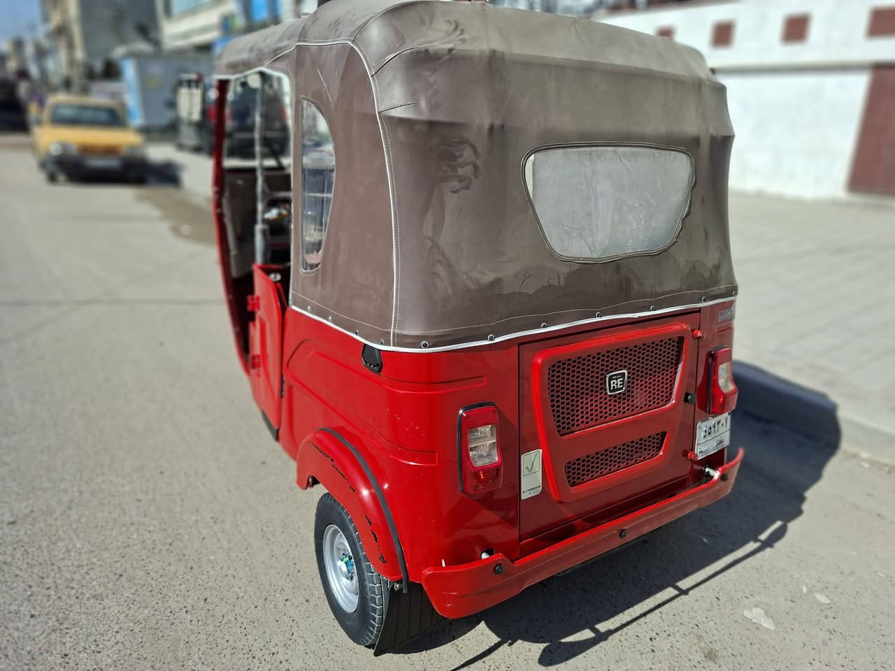 تكتك موديل ٢٠٢٢ /١٠
بسمي ثاني يوم تحويل 
بيه ضرر بلتكمه اليسر  
السعر خاص 
المكان بغداد الامين 
***********
