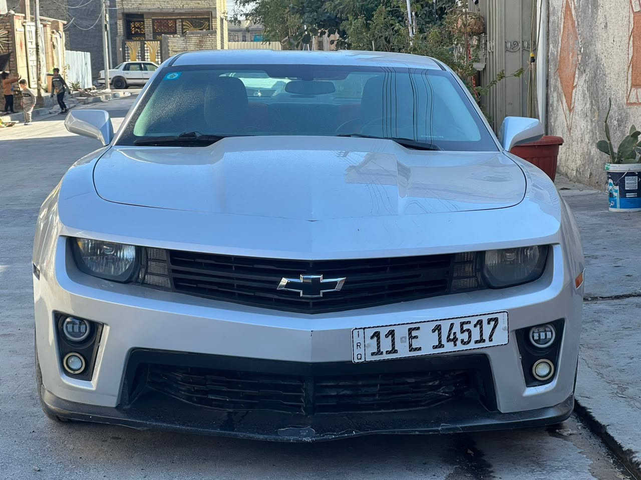 كمارو 2013.  V6  3.6
بيه خمس قطع صبغ ابيع حزام

رقم بغداد هزة  وسنية جديدة 

تحويل ثاني يوم بسمي السيارة 

ب 87 وبيهة مجال حك جية 

بغداد الشعب 

***********
