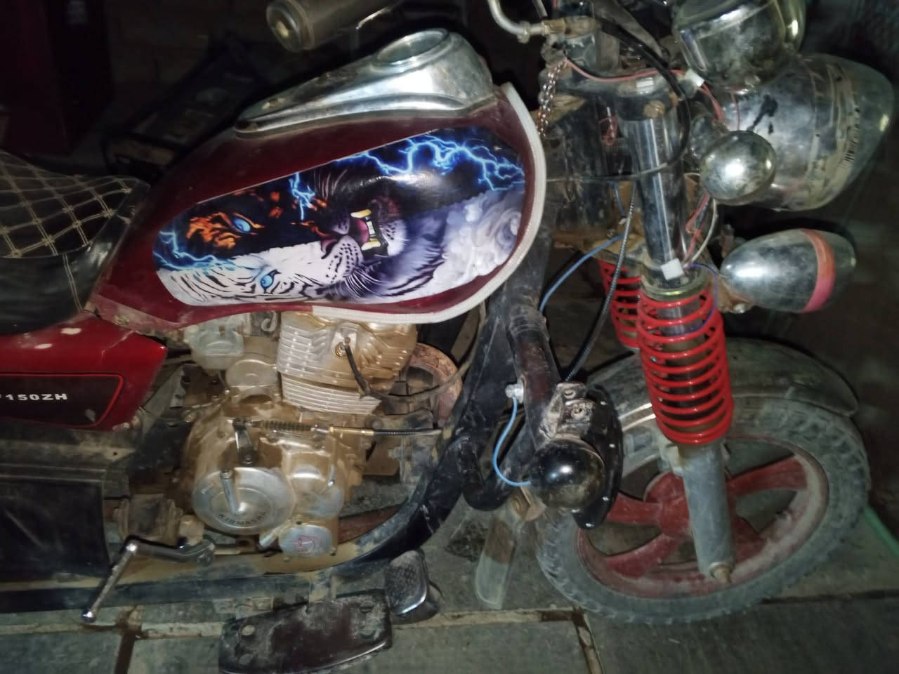 اسلام عليكم ستوتات صقر وحده رقم او سنويه ابيض ول ثانيه أوراق اصولي جاهزات من كلشي ما بيهن كل نقص مكاين 2025 السعر خاص او الاتصال على رقم ***********
