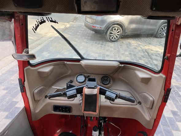 السلام عليكم تكتك موديل 22 رقم كربلاء مشروع وطني للاستفسار خابر ما موجود خاص محتاج ومستعجل على بيعته *********** العنوان بغداد اللعطيفية
