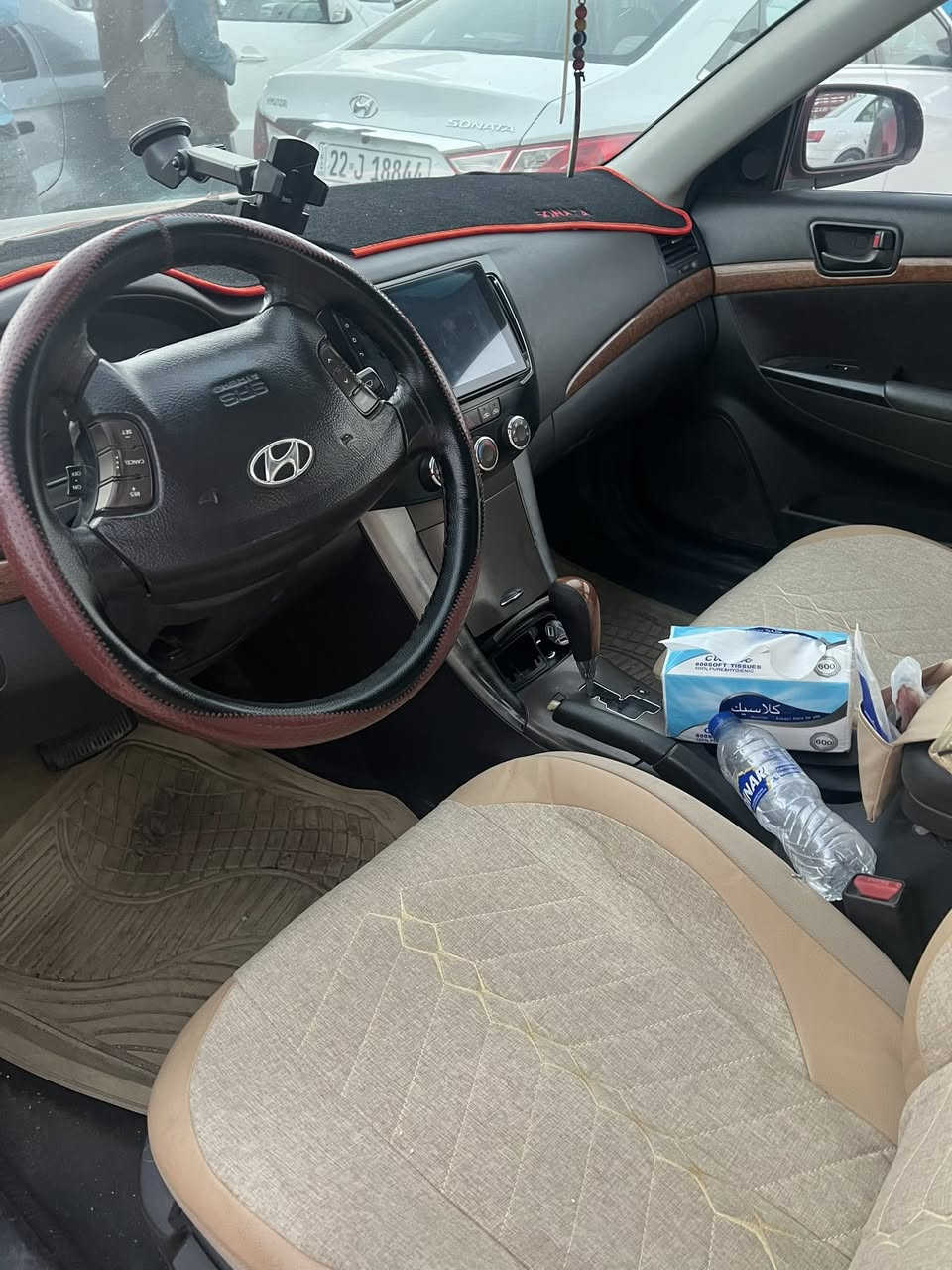 السلام عليكم انظف سوناتا بل العراق السياره جانت مضمومه ماشيه ٩٠الف يعني زيرور سياره موديل ٢٠٠٩ فول مواصفات مكينه ٢٤٠٠دوش ترهم مراوس او بيع رقم مميز تقريبا عنوان بابل ***********
