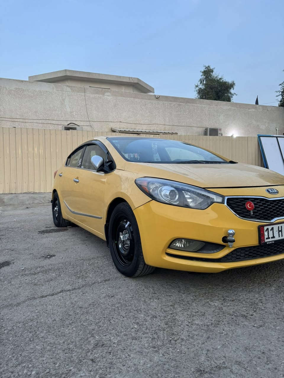 السلام عليكم فورتي ٢٠١٦ محرك جيت اي سياره فول موصفات فتحه بصمه مري صفط كشنات كهرباء واحد على واحد مكينه مجفته العنوان العطيفيه رقم الهاتف ***********
