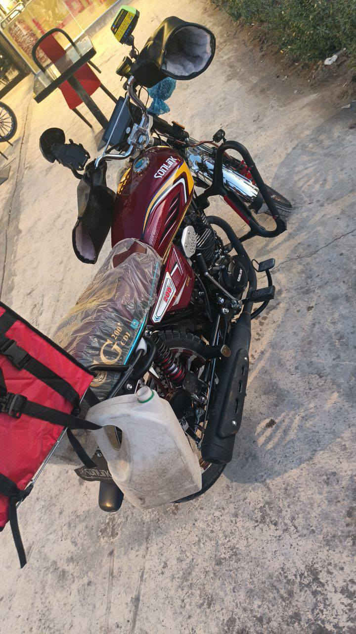 دراجة صالي ١٠ ايام من نزلتها عل وضع الشركة احتاجت ورح ابيعها سعر ٩٥٠عنوان بغداد الشعب ***********
