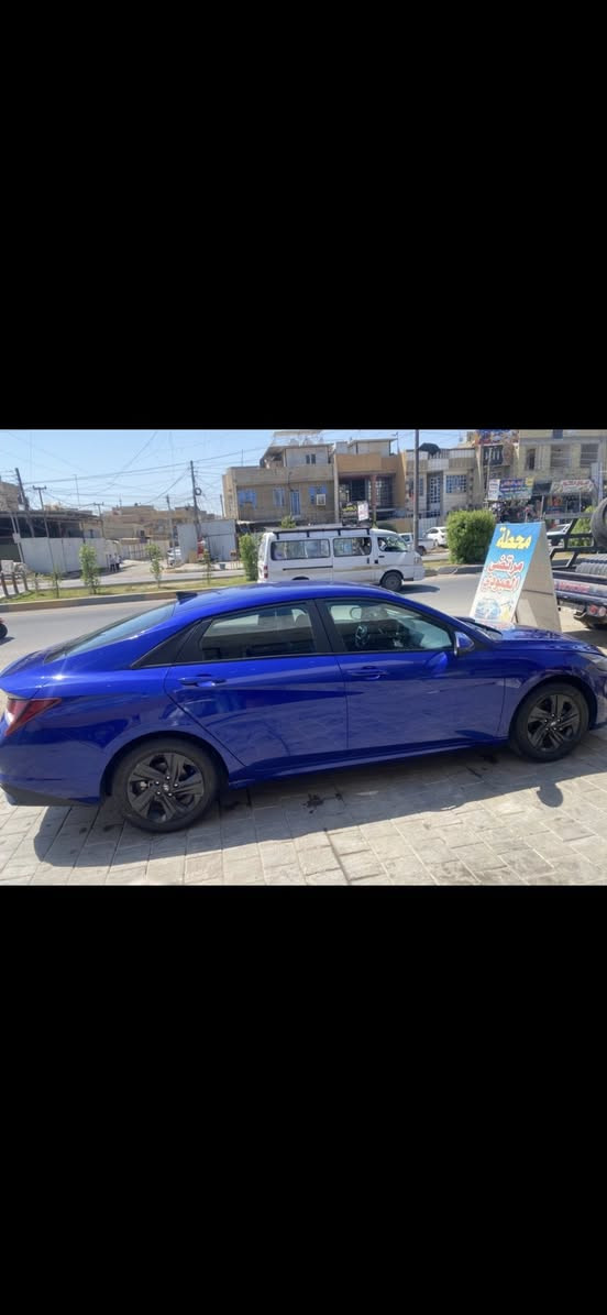 السلام عليكم النترا ٢٢ البيع فقط 
ماشيه ٥٢ ميل 
السياره فول عده الفتحه 
والموصفات المعروفه ضربتهه حلوه شرايً تعال خاص ادزلك 
السعر ١٦٠ 
***********
