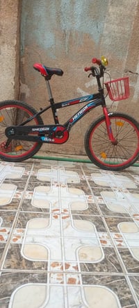 يابانية • نظيفة • نجف ميلاد