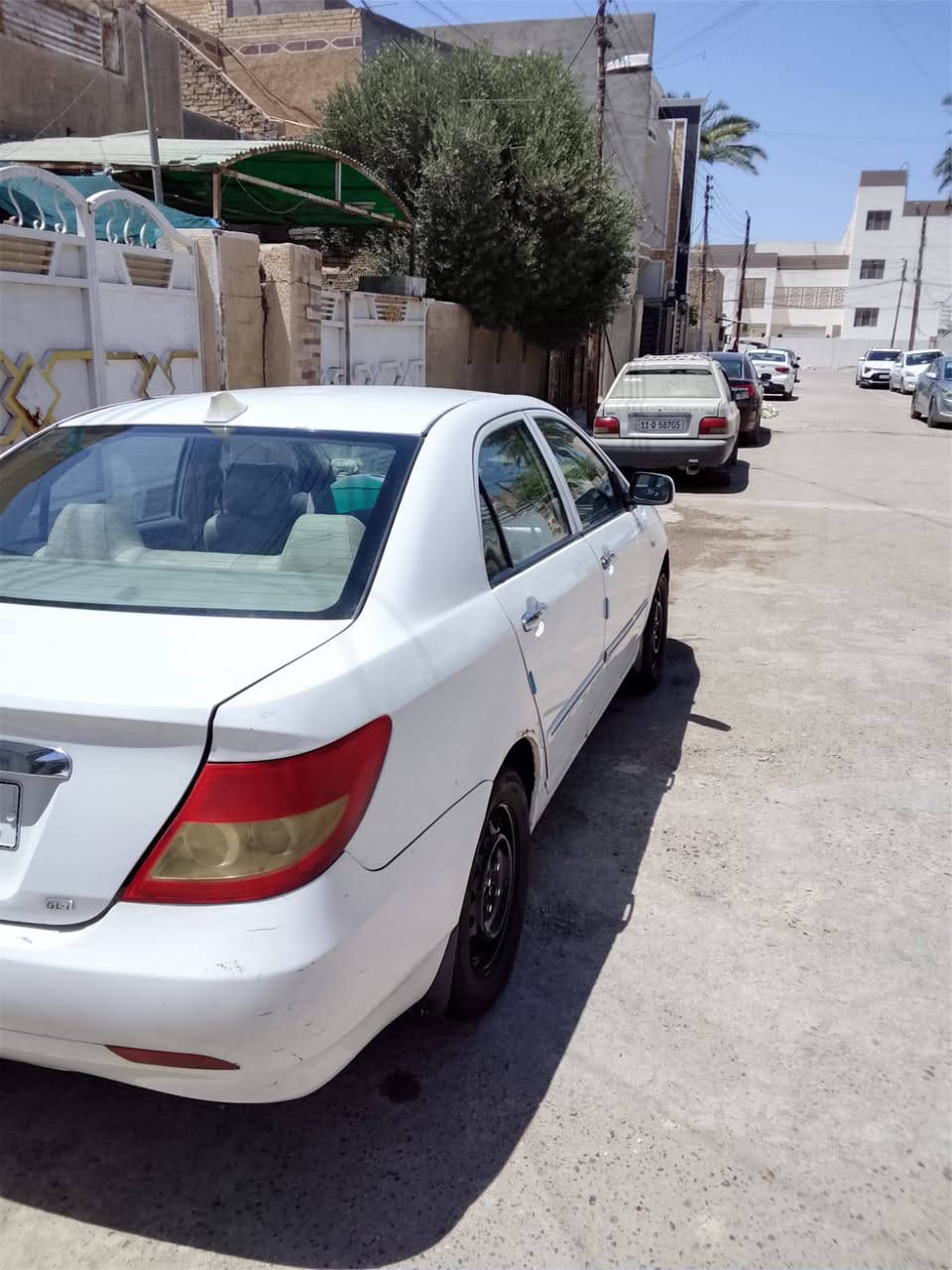 السلام عليكم سيارة BYD F3 كامله من كل النواحي مكينه كير عادي تخم تاير تبريد ماعدى الهلات معمرة
مكلف بلنشر هذا رقم راعيها *********** رايدة 53 وبيهه مجال
