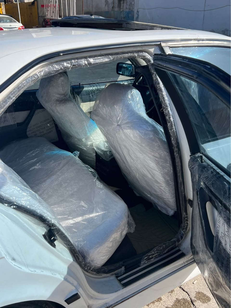 بو فروشتن موديل ١٩٩١ مه كينه ٥٢٥ بيلادي فو ل مواسفات. توماتيك سلايت. ٤ جام كاره باي. گوشين هيته ر  پيش گه وره.    ويل m 18. لايت  علقه ده حامي m سياره له رسم چونه روبه رو اوهايه ره قه م هه وليره سه نه وي. ژينگه ي هه موي نويه هه تا ٢٠٣٠ سياره كه هيج نه قو ستا نيه كي نيه عيزام بو ياخه. بو جواني جه مپه كي خه فيفي هه يه شايه ني باس نيه سه قفو شان به شه رته. سياره كه  بي مه سروفه هه موشتي نويه    له هه وليرم. سحري ٦٠ و محامله  گير مه كينه هه موي به شه رت  تكايه مشته ري ني بيزارمان مه كه. *********** أربيل, العراق
