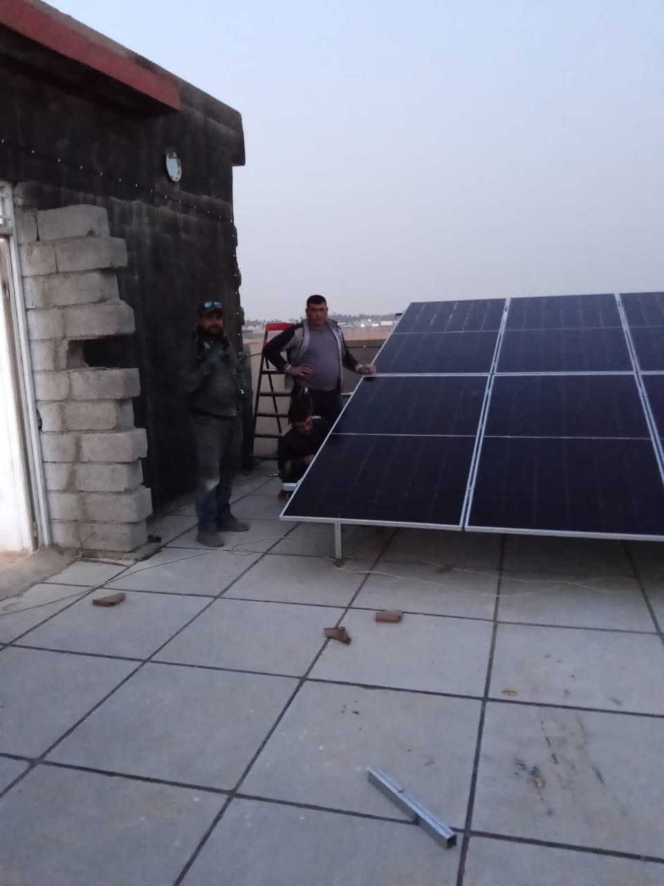 مكتب بركه الرحمن للطاقه الشمسيه
تم بفضل الله تجهيز وتنصيب  منظومة طاقة شمسية 

مكونات المنظومة:
🔵10 الواح 625 w ذات وجهين وكفاءة عالية
🔵 بطارية 15كيلوواط shuba 
 🔵انفيرتر  6 كيلوواط ماركة GROWATT

الفرع الاول /ديالى -بعقوبه - حي المعلمين قرب جسر المشاه 
☎️***********
الفرع الثاني /ديالى -طريق بعقوبه -بغداد قرب مدخل كصيرين
📞***********
📞***********

البيع نقدا وقسط وبنظام الماستر كارد 
١-العرض الأول بدون تحميل نصف المبلغ مقدما النصف الثاني تحميل على منصه الماستر كارد لمده ١٠ اشهر
٢-العرض الثاني بدون مقدما يقسم المبلغ على ١٨ شهر على منصه الماستر كارد ‬‏
