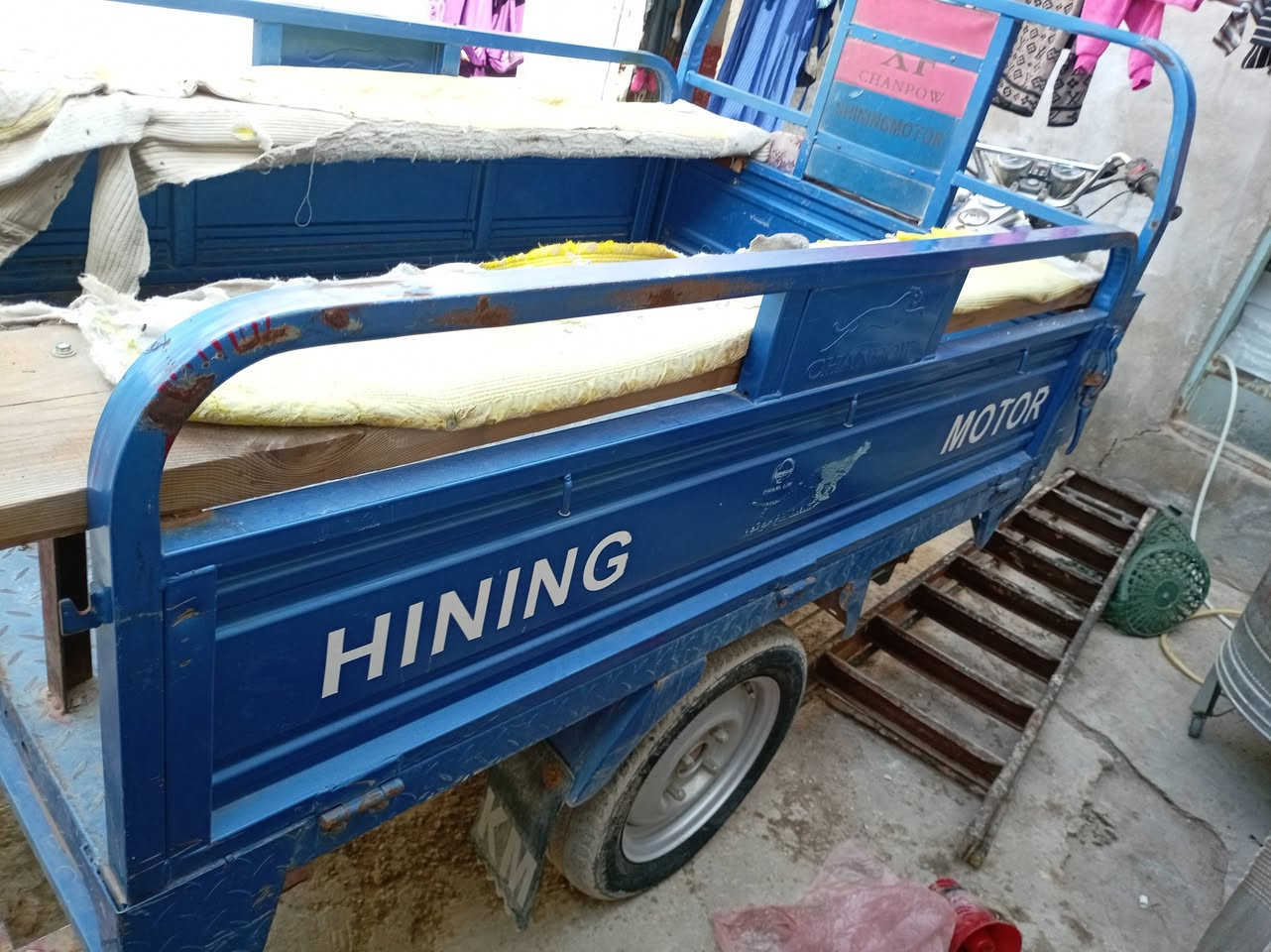 السلام عليكم ستوته للبيع موديل 2022 رقم نكليزي السعر 2600.وبيه مجال مكاني نجف  تصل خاص مامتواجد ***********
