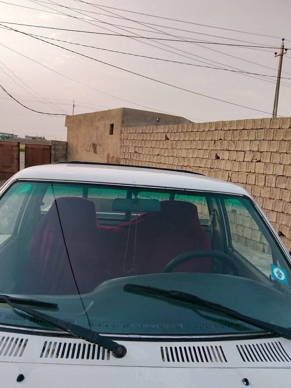 موديل 96رقم صلاح الدين دولي سنوية جديدة دفتر بانزين محرك كروسيده تدفئه وتبريد محرك وكير شرط صبغ بلادي بدون حادث السعر 58 وبي مجال العنوان كركوك قضاء الحويجة السيارة بأسمي  السنوية مشروع وطني رقم الهاتف ***********/***********
