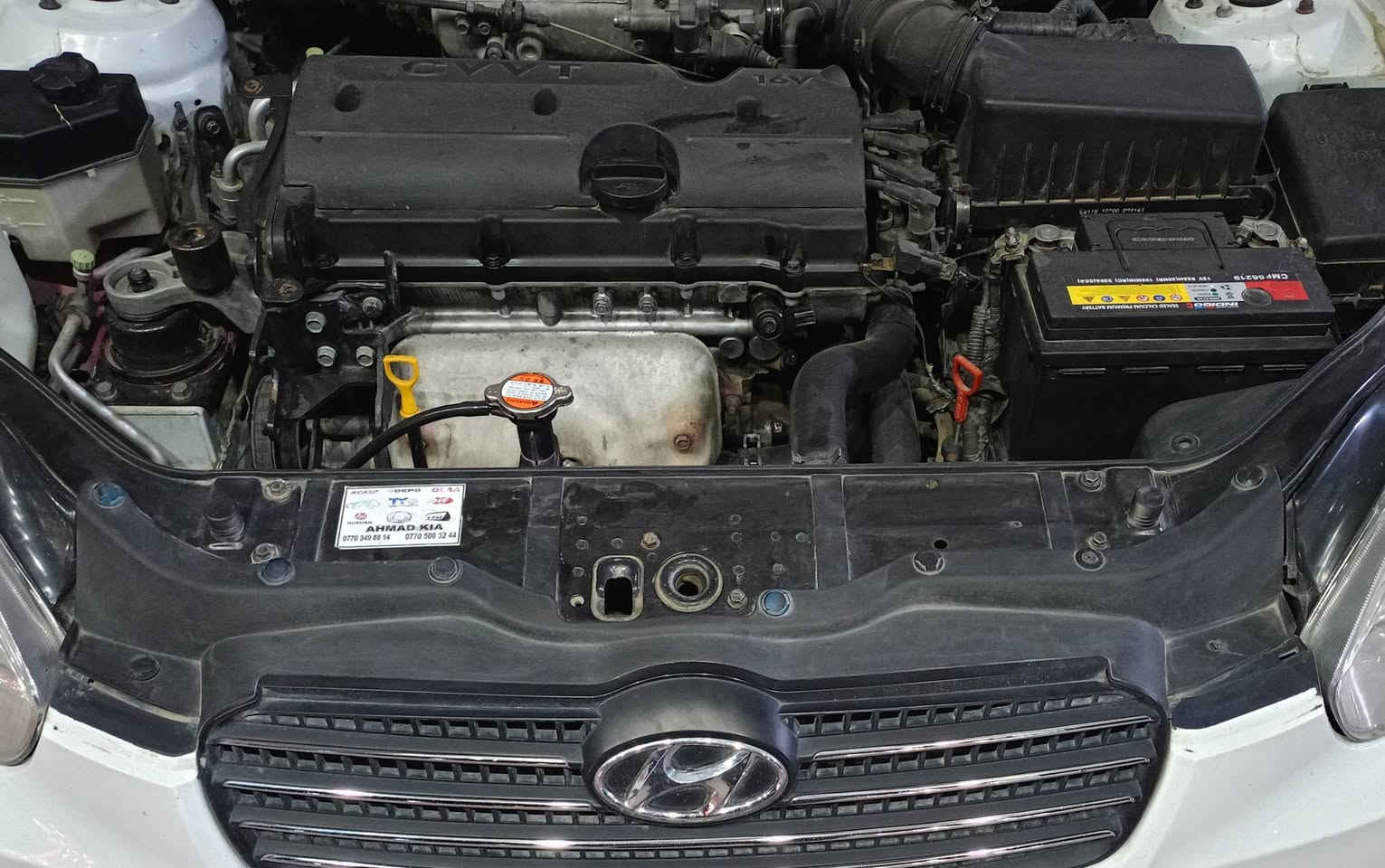 سلام عليكم كسنت للبيع موديل 8 رقم سليمانيه محرك 16 هزه فحم جديد سنويه تنتهي 2031 صدر امامي خلفي جديد تبريد ثلج تفه طخم تيرات جديد صبغ بونيد جملغ بدون داخل تريد وكالا تريد تحويل 
سعر 90 بيه شويه مجال مكان سيارة شرقاط 
***********
