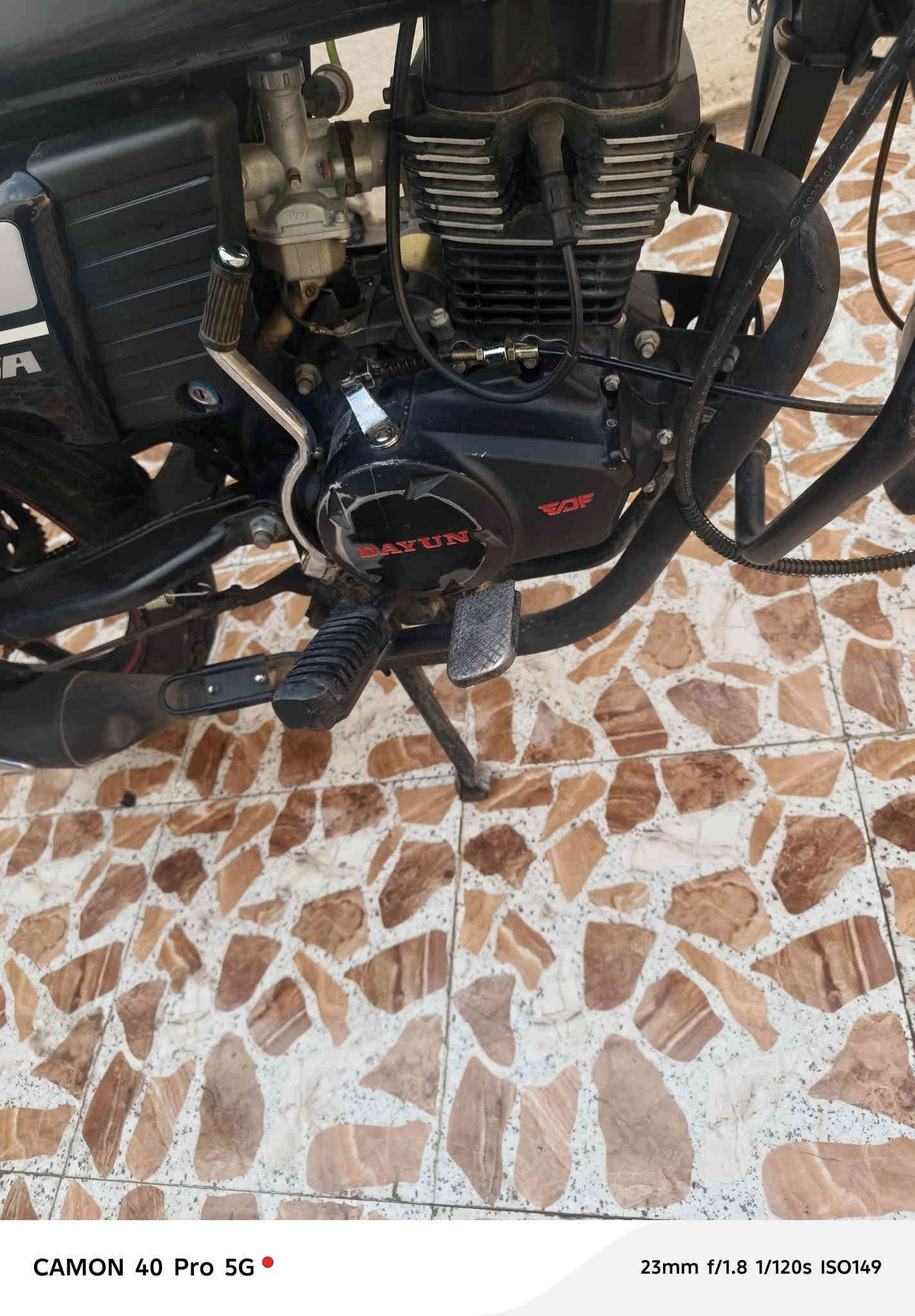 سلام عليكم دايوان 21اوراق اصوليه مكفوله كفاله عامه ما بيه نقص كلها شغاله مكان الدوايه 1450وبيها مجال للشراي***********
