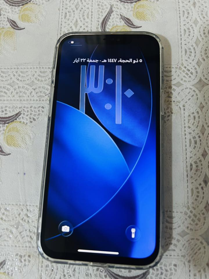 السلام عليكم12برو ماكس للبيع او المراوس بدراجةمفتوح الجهاز بس يشتغل كلشي مابي ***********
