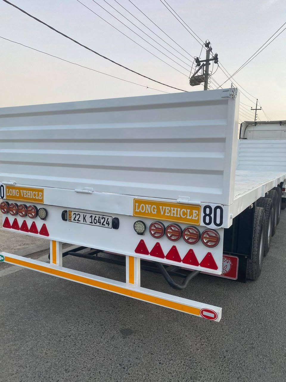 سلام عليكم سكانيه سنكل امامي  موديل ٢٠٠٧ حجم٨ موصفات تبريد تيدار ثلاجه داخليه داخله ديسكو مرسمه اربع دناكير تخم تاير جديد قبل عشر ايام شديد هزه براد سنويه ٢٠٢٩ رقم ربيل السعر٣٦٠ ***********
