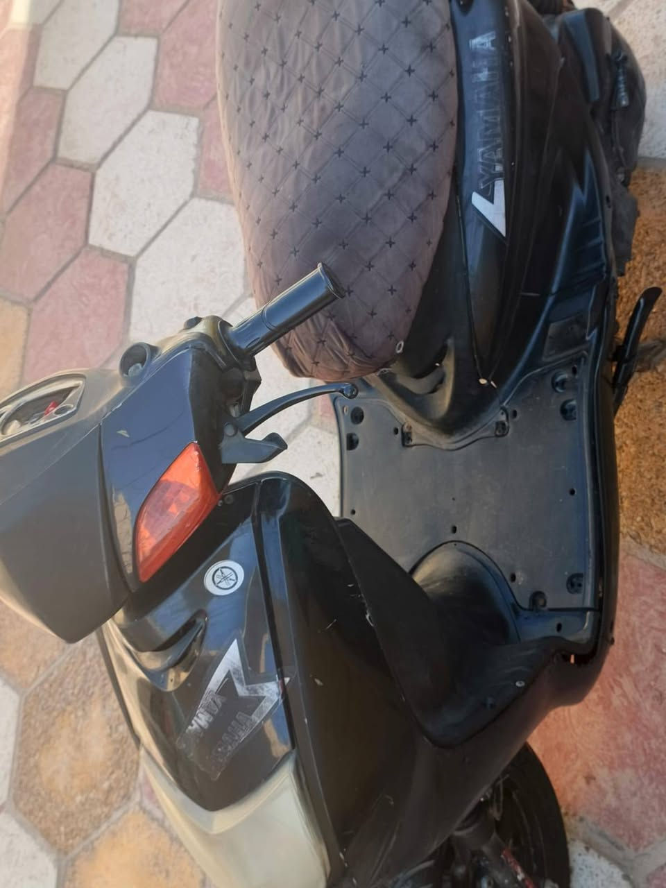 دراجه سكنس نثيه دراجه شغاله هندر اضويه اشاير نقصها صطاب بكلايت المحرك مفتوحه مره وحده مبدل بيها بس بوشه و الباقي شوفه عينك دراجه كفرات كامله سعرالدراجه(450بيها مجال قليل) العنوان البصره ابو الخصيب للتواصل ***********
