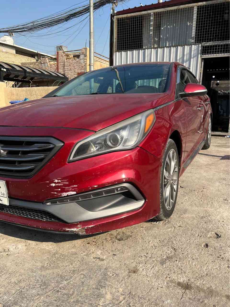 السلام عليكم سوناتا 2015 للبيع 
مواصفات السبورت 
وارد امريكي حادثه سرقه بنيد فقط 
لغود شواصي مكفوله 
كير ومحرك مكفول 
تخم تاير جدد 
صدر السياره جديد. 
تبريد ثلج 
تحكم ستيرن جهتين 
الكرسي كهرباء 
السياره جاهزه للاخير واحلى من الصور 
المكان / بغداد حي الخضراء 
السعر / 135 وبيه مجال حك الجيه 
للاستفسار / *********** بغداد, العراق
