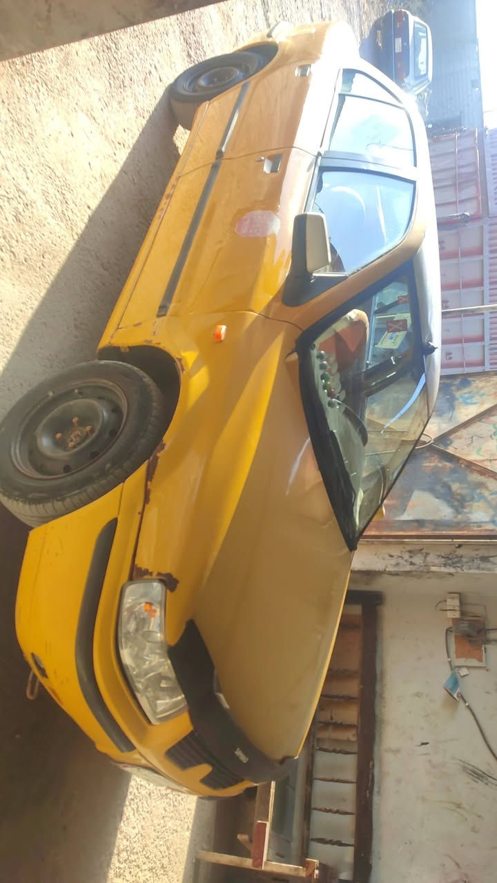 سمند للبيع موديل 2010ناطق  سعر 30مكاني ديالى بعقوبة رقمي ***********
