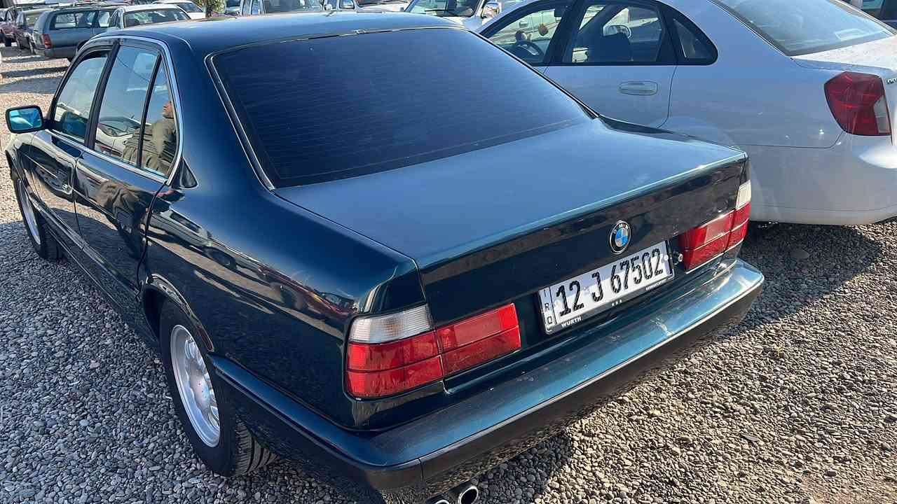 بي ام 525كبس كير توماتيك موديل 1992 بدون اي ضرر صبغ عام جماليه مكان السياره دهوك (***********)السعر60
