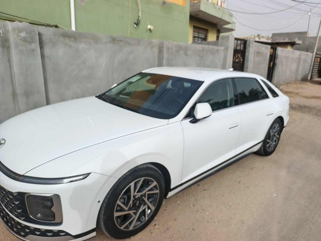 ازيره 23 غاز بلاد 

6 سلندر 

رقم بغداد 

سياره فوووول 

مكاني ديوانيه سياره كلش نظيفه بيهه ملاحظات بصيطه 

ماشيه 75 

***********
