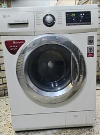 غساله اوتوماتيك نوع Lg انفيتر لمس حجم 8 كيلو بغداد قرب حي أور  0770468...