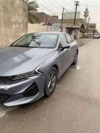 اللبيع كي5 وارد أمريكي بها بارد بنيد وصبغ سياره 21 السعر 150 بيها مجال...