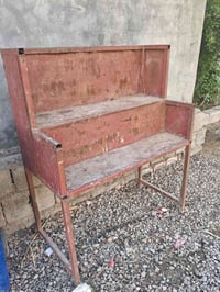 قيم • الاحمر • ديكور