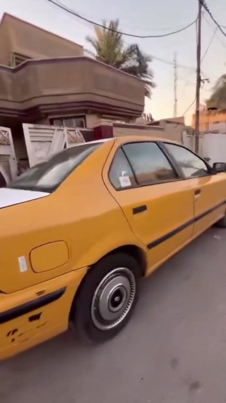 سلام عليكم سمند 2011   كير مكينه تبريد حداديه كله جاهز السياره بيها صبغ جاملغ خلفي الايمن و الجاملغات الاماميه مصبوغات اثر جراد رقم بغداد دولي هيه غرامات مصفره السياره باسمي السعر (30) وبيها مجال للشراي 
عنواني بغداد الكمالية شارع الجامع  ***********
