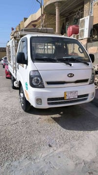 سياره  كيه فحل موديل 16 سياره نضيفه  وهاذه رقمي ‏‪07869445377‬‏