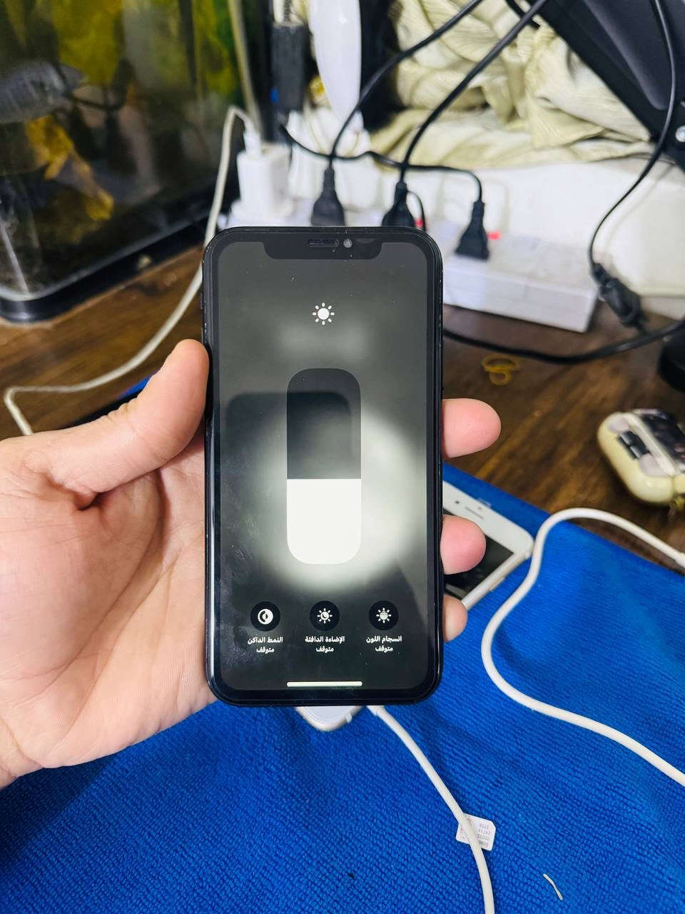 ذاكره 128 

بطاريه 100 مبدله اصليه ويه الشاشه 

الجهاز كله شغال فقط بي مشكله بل سيمكارت عطلان مايشتغل وفيس ايدي هم ضهر بي فطر مخليله تغليف 

110 الف سعره توصيل متوفر دفع عربون التوصيل مقدماً 

التواصل ***********
