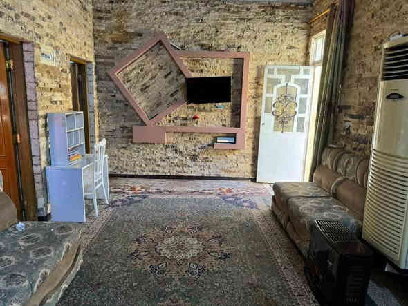 بيت للرهن السعر 30 مليون قفل
المساحه 110 مربع دولان 
حي العسكري مدارس
3 غرف مساحه4*5 و استقبال
صاله و مطبخ و حمامات خارجيه
***********
