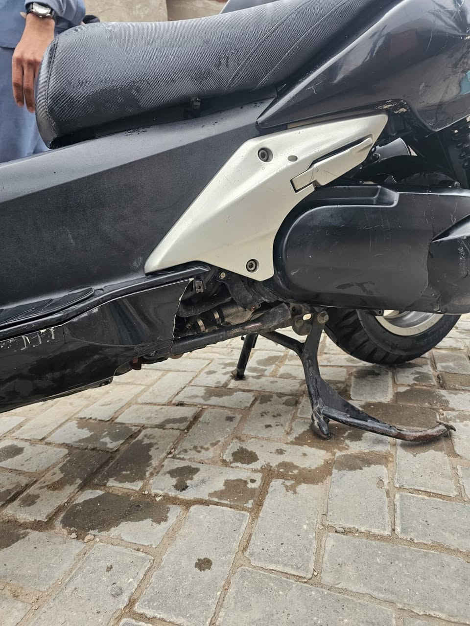 سلام عليكم
سلفر ونج 600 دراجه مصبوغه جماليه مكينه كلجات ضفيره كهربائيات مكفوله لاتبخير لا نضوح لا حماوه دراجه جاهزه مابيه كل نقص مكينه خرسه جديده شلعه معدل فول 
مكاني بغداد المشتل
السعر:14 وبيه مجال
***********
