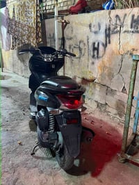 بي سي اكس جيل الأول ياباني دراجه خرسه المحرك بيها بس البجم شويه يرادله...