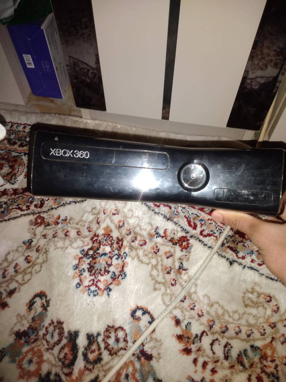 السلام عليكم
اكس بوكس 360بعده بجيسه 
كامل ملحقات لامفتوح ولا مصلح
استعمال قليل كلش بي فوك ال40لعبه 
ومن ضمنهن جيتي اي 5 وبتل فيلد
السعر 150وبي مجال عنوان كربلاء حي العباس 
خاص متواجد


**إذا كنت صاحب هذا الإعلان وتريد حذفه لأي سبب، رجاءا أرسل رسالة إلى الدعم الفني**
